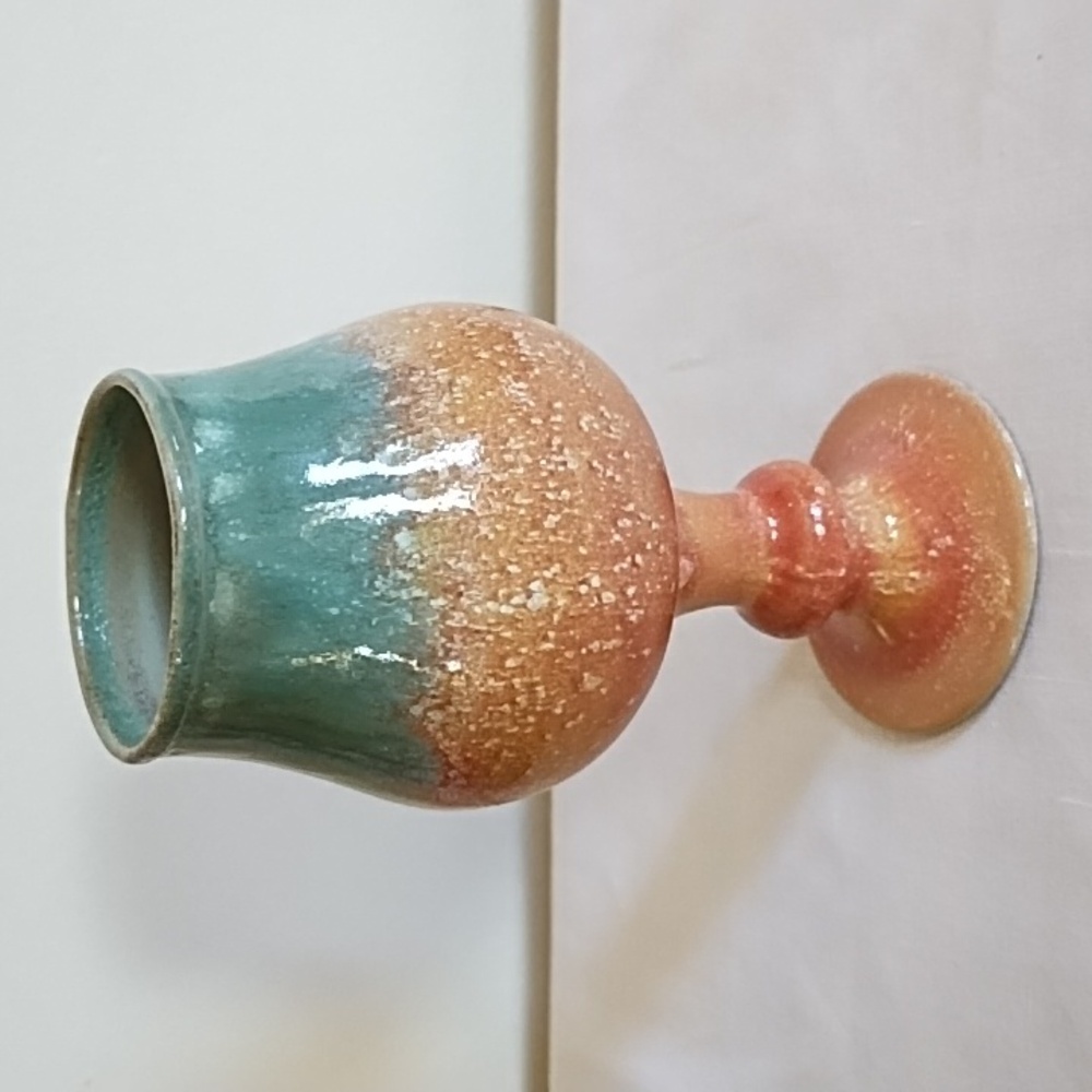 GOBLET OR CHALICE, WHEEL-THROWN STONEWARE POTTERY, DISTINCTIVE 2-TONE DRIP GLAZE